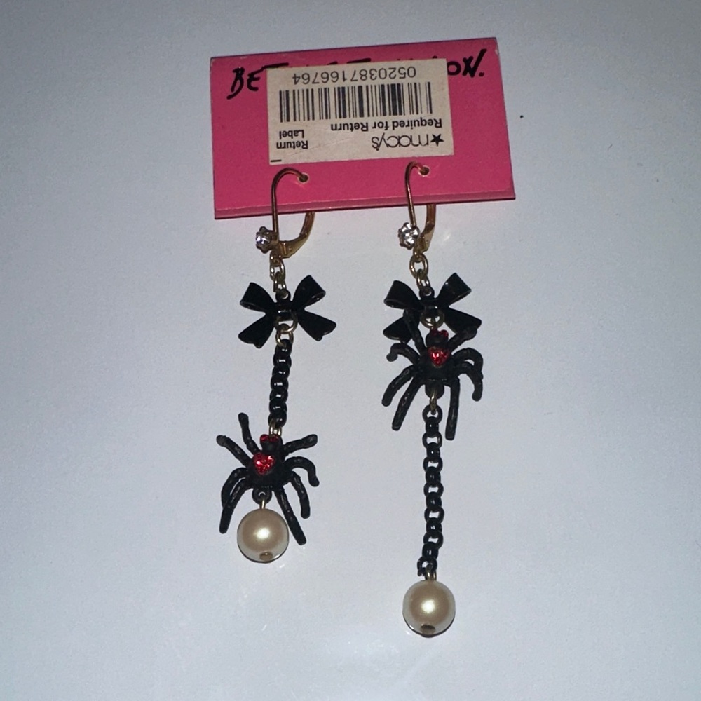 Vintage Betsey Johnson Black and Gold Spider Earrings with Pearl Accents